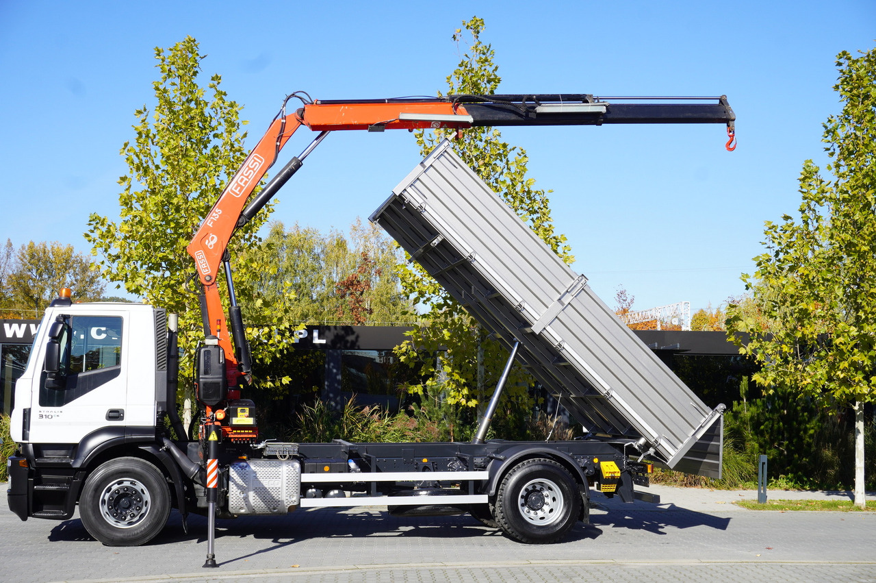 IVECO Stralis 310 E6 / NEW 3-sided tipper / Fassi F135 crane with remote control - شاحنة قلاب, شاحنة كرين: صورة 4 IVECO Stralis 310 E6 / NEW 3-sided tipper / Fassi F135 crane with remote control - شاحنة قلاب, شاحنة كرين: صورة 4