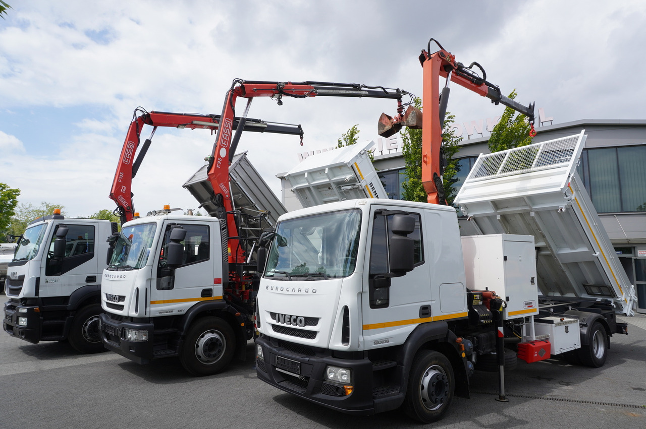IVECO Stralis 310 E6 / NEW 3-sided tipper / Fassi F135 crane with remote control - شاحنة كرين: صورة 4 IVECO Stralis 310 E6 / NEW 3-sided tipper / Fassi F135 crane with remote control - شاحنة كرين: صورة 4