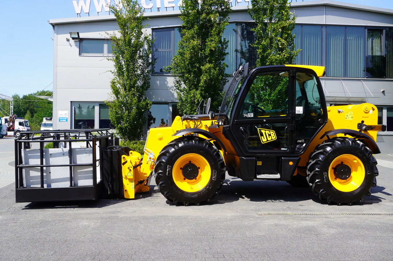 JCB 535-95 / 3.5 T / range 9.5 m / joystick - رافعة تلسكوبية: صورة 2 JCB 535-95 / 3.5 T / range 9.5 m / joystick - رافعة تلسكوبية: صورة 2