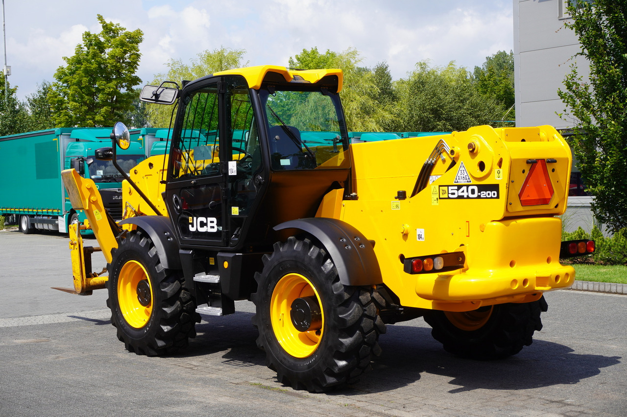 JCB 540-200 Telescopic Loader / 20 m reach / joystick - جرافة ذات عجلات تلسكوبية: صورة 4 JCB 540-200 Telescopic Loader / 20 m reach / joystick - جرافة ذات عجلات تلسكوبية: صورة 4
