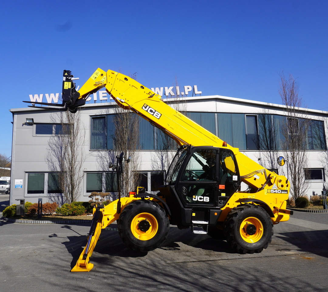 JCB 540-200 Telescopic Loader / 20m / joystick - اللودر بعجل: صورة 1 JCB 540-200 Telescopic Loader / 20m / joystick - اللودر بعجل: صورة 1