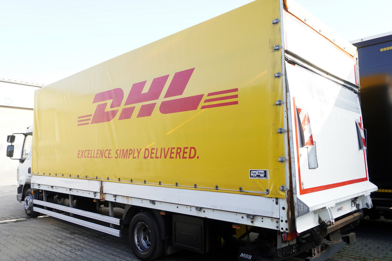 JUNGE Body Tarpaulin JUNGE / 18 Europallets / 2015 - حاوية قابلة للتبديل ستارة جانبية: صورة 2 JUNGE Body Tarpaulin JUNGE / 18 Europallets / 2015 - حاوية قابلة للتبديل ستارة جانبية: صورة 2