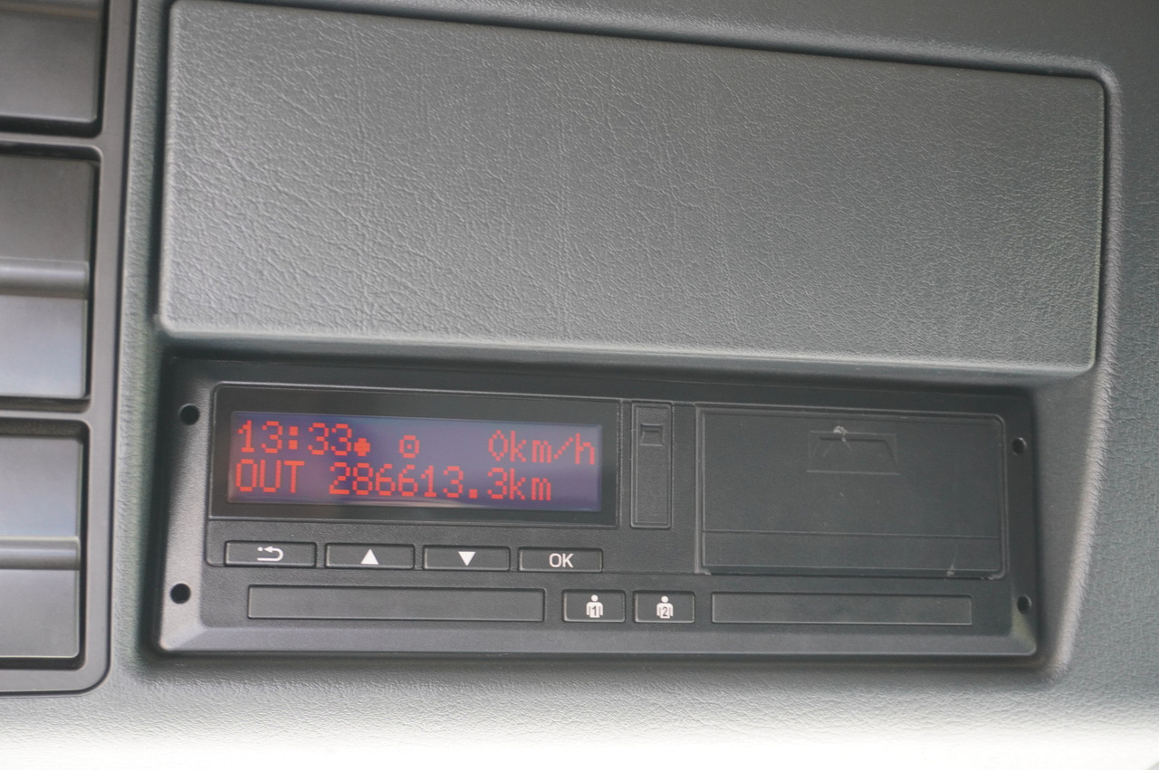 شاحنة ستارة MAN TGL 12.190 / Curtainsider 19 EPAL / Sleeper cab: صورة 21