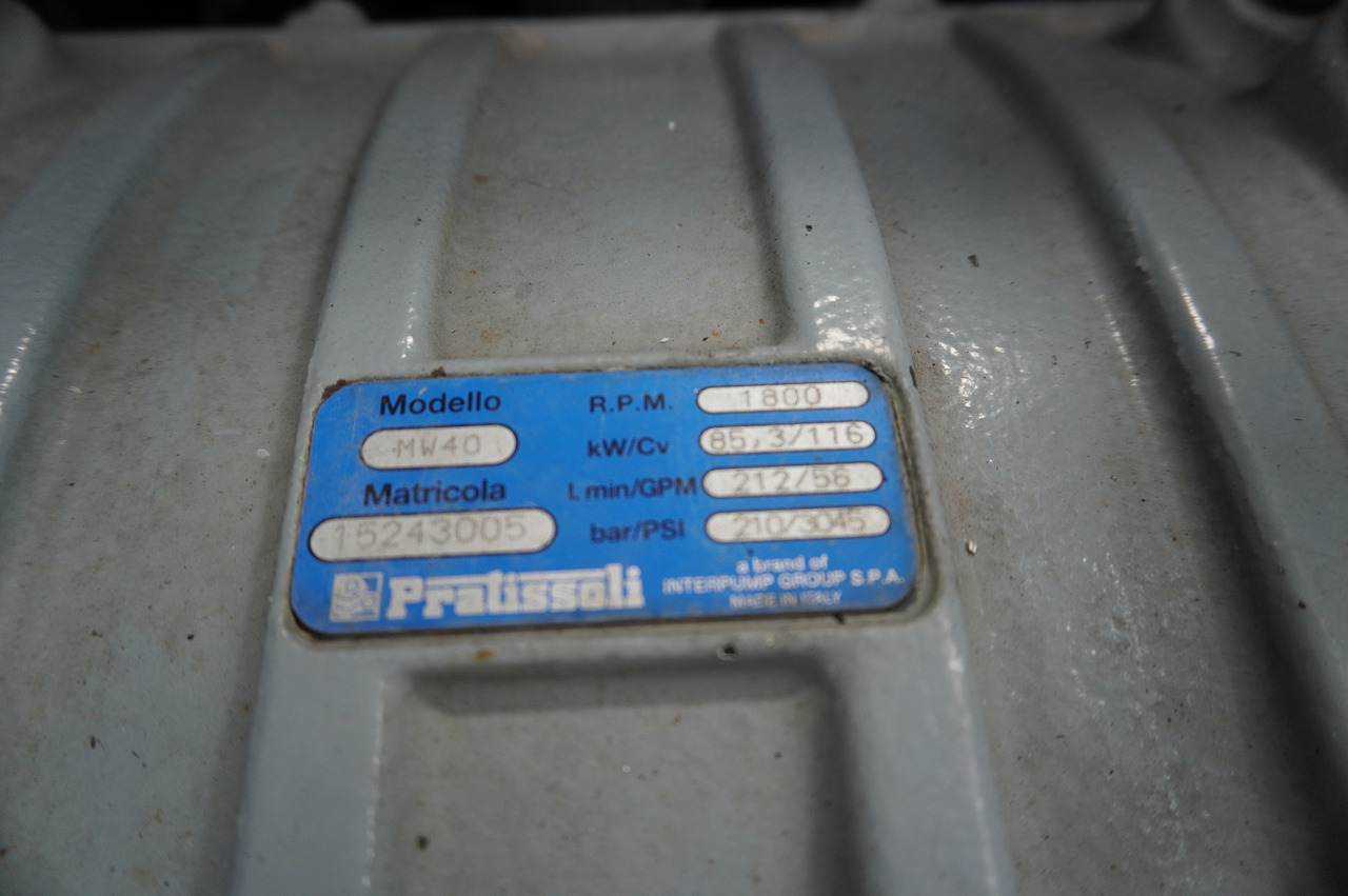 شاحنة الشفط MAN TGS 26.360 E6 / RIVARD sewage cleaner 18 m3 / 115 tho. km / steering axle / 2 units: صورة 19