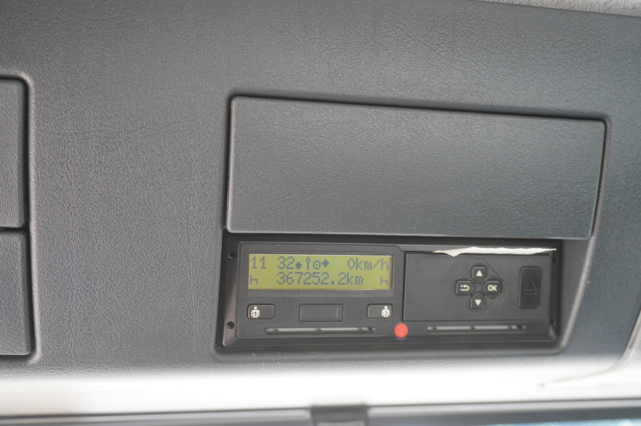 شاحنات مسطحة, شاحنة كرين MAN TGS 26.360 Flatbed / Fassi F175 7.7 T / steered 3rd axle: صورة 26 شاحنات مسطحة, شاحنة كرين MAN TGS 26.360 Flatbed / Fassi F175 7.7 T / steered 3rd axle: صورة 26