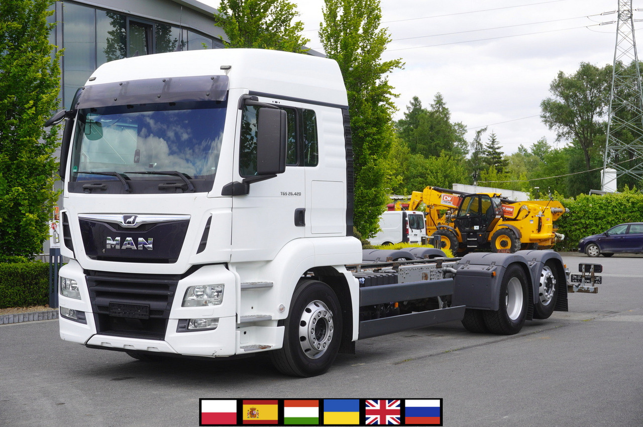 MAN TGS 26.420 / 7.5 m chassis / 14.5 t load cap. / Sleeping cab - شاحنة هيكل كابينة: صورة 1 MAN TGS 26.420 / 7.5 m chassis / 14.5 t load cap. / Sleeping cab - شاحنة هيكل كابينة: صورة 1