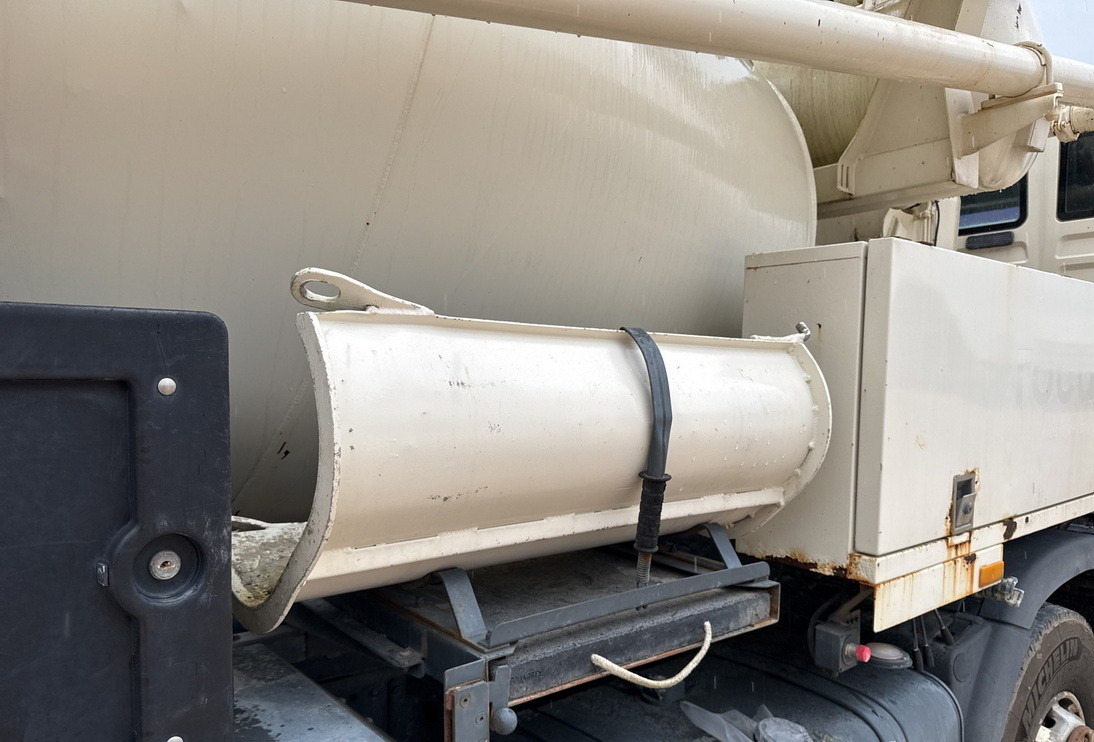 شاحنة خلاطة خرسانة MAN TGS 32.400 8x4 Concrete Mixer Pump truck / 426 MTH !!! / 18 meters: صورة 8