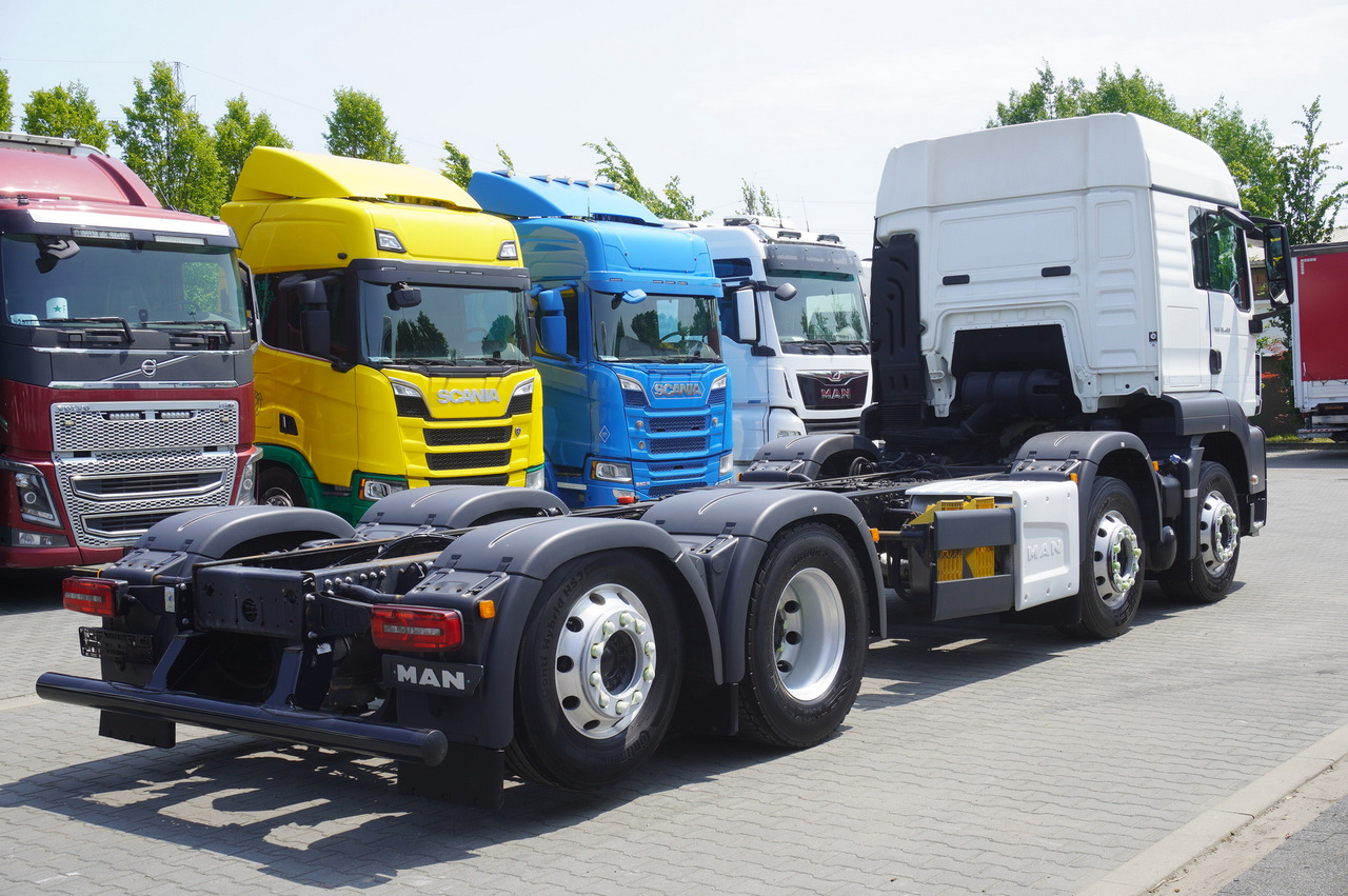 MAN TGS 35.420 8x2 / Chassis 6.4 m / 3 steered axles - شاحنة كرين: صورة 5 MAN TGS 35.420 8x2 / Chassis 6.4 m / 3 steered axles - شاحنة كرين: صورة 5