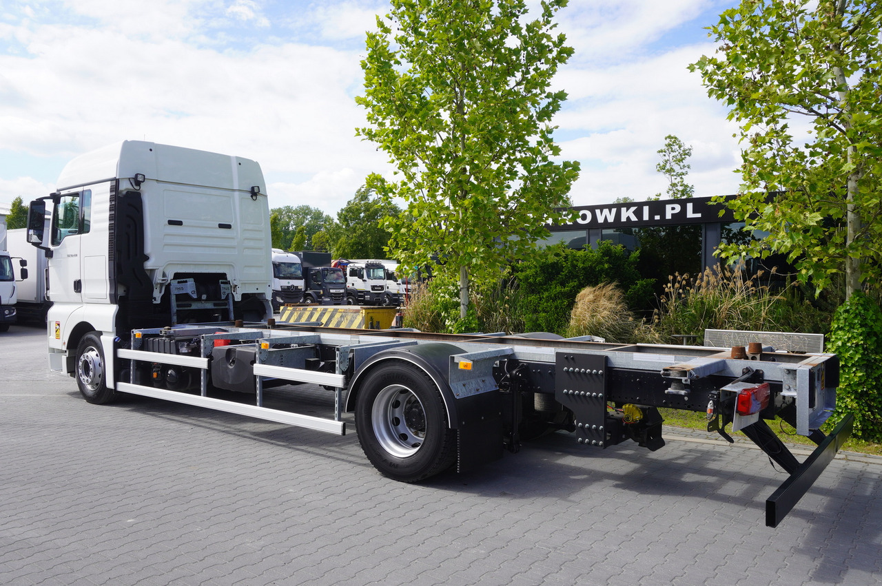 MAN TGX 18.430 / BDF 7.5 m / sleeping cab / 2021 - شاحنات الحاويات / جسم علوي قابل للتغيير شاحنة: صورة 3 MAN TGX 18.430 / BDF 7.5 m / sleeping cab / 2021 - شاحنات الحاويات / جسم علوي قابل للتغيير شاحنة: صورة 3