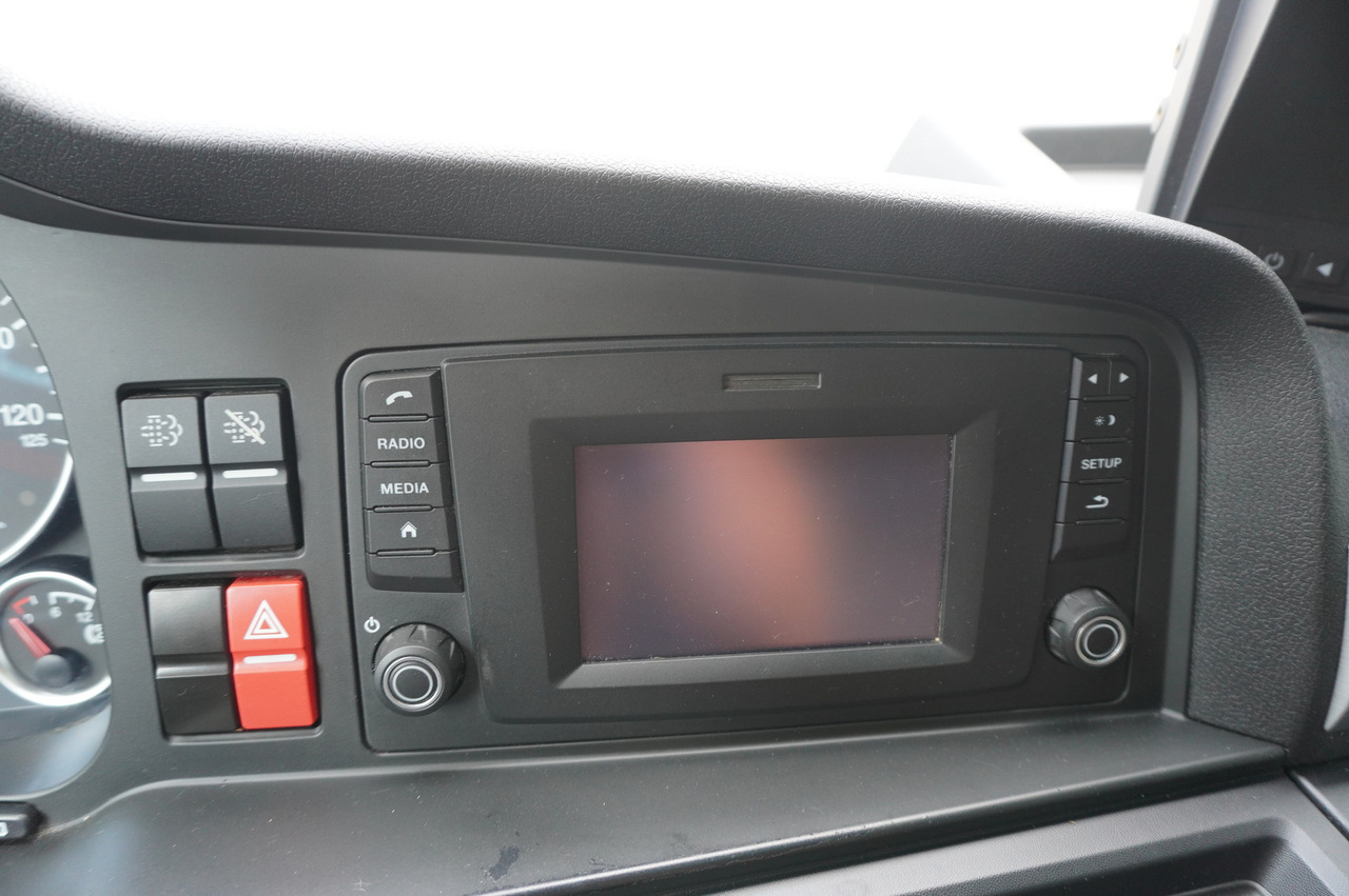 MAN TGX 18.430 / Curtainsider 18 EPAL / sleeping cab / 2021 MAN TGX 18.430 / Curtainsider 18 EPAL / sleeping cab / 2021: صورة 22 MAN TGX 18.430 / Curtainsider 18 EPAL / sleeping cab / 2021 MAN TGX 18.430 / Curtainsider 18 EPAL / sleeping cab / 2021: صورة 22