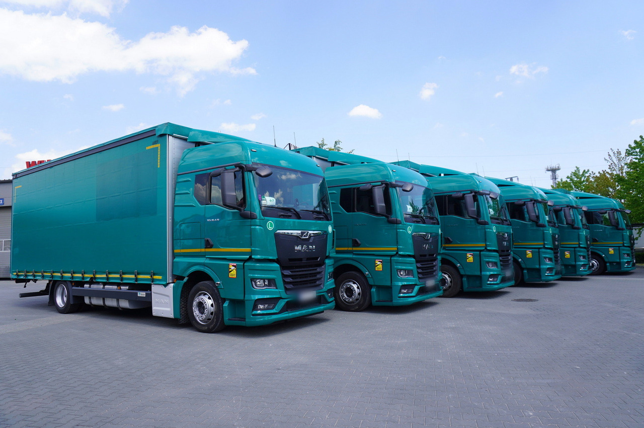 MAN TGX 18.470 / 2022 / Curtainsider 19 EPAL / Retarder / 15 units - شاحنة ستارة: صورة 2 MAN TGX 18.470 / 2022 / Curtainsider 19 EPAL / Retarder / 15 units - شاحنة ستارة: صورة 2