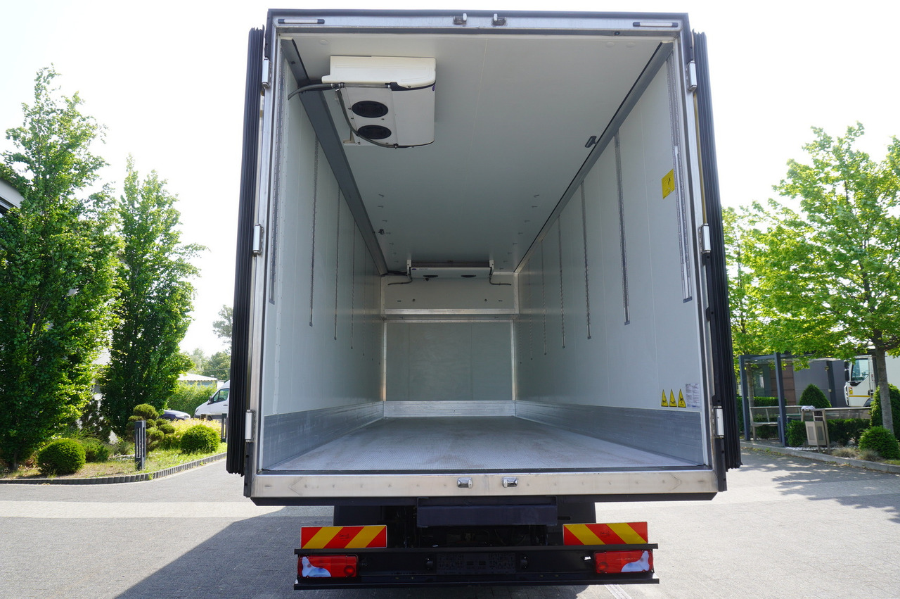 MAN TGX 26.470 / 2022 / Krone Refrigerator 40 EPAL Multitemp Dopplestock / Carrier Supra 950 MT - شاحنة الفريزر: صورة 3 MAN TGX 26.470 / 2022 / Krone Refrigerator 40 EPAL Multitemp Dopplestock / Carrier Supra 950 MT - شاحنة الفريزر: صورة 3