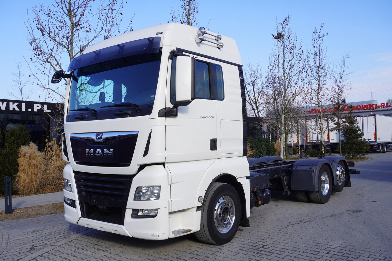 MAN TGX 26,500 / 500 HP / steering 3rd axle / 20 t cap. / Chassis 6.5 m - شاحنة هيكل كابينة: صورة 3 MAN TGX 26,500 / 500 HP / steering 3rd axle / 20 t cap. / Chassis 6.5 m - شاحنة هيكل كابينة: صورة 3