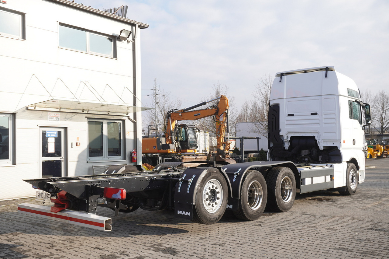 MAN TGX 35.580 E6 8x4/4 - 8.8m chassis frame - شاحنة كرين: صورة 5 MAN TGX 35.580 E6 8x4/4 - 8.8m chassis frame - شاحنة كرين: صورة 5