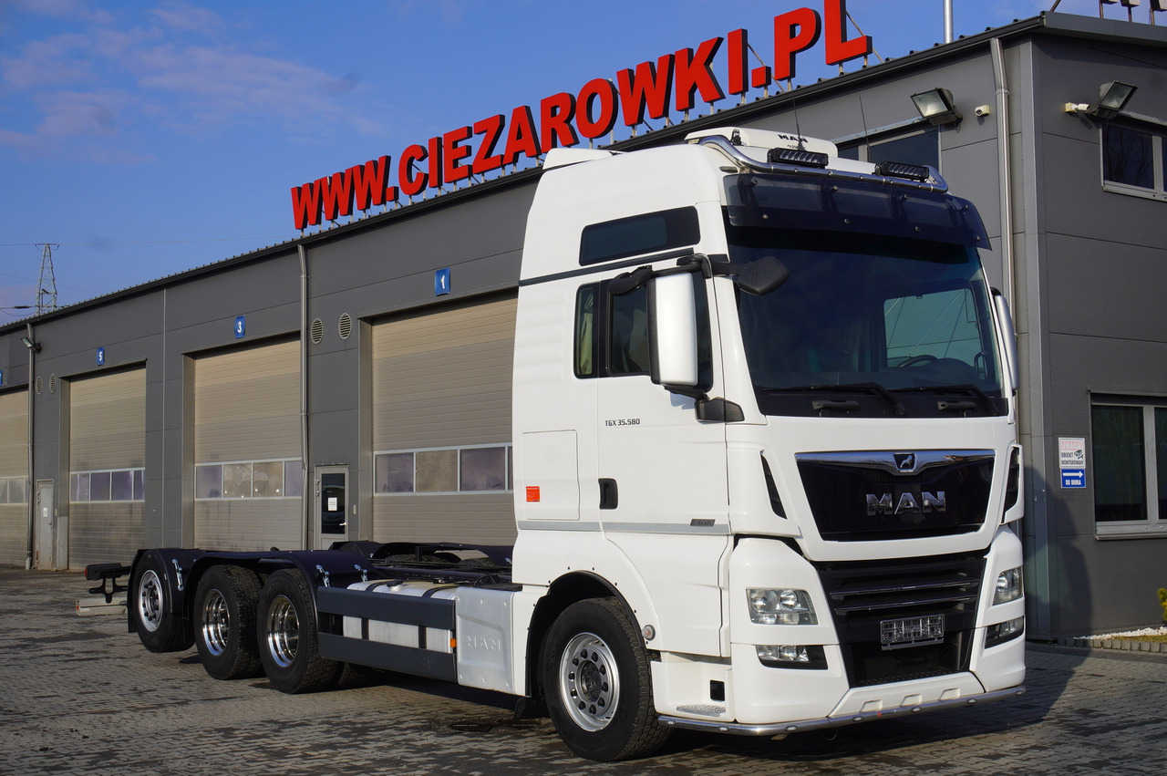 MAN TGX 35.580 E6 8x4/4 - 8.8m chassis frame - شاحنة كرين: صورة 1 MAN TGX 35.580 E6 8x4/4 - 8.8m chassis frame - شاحنة كرين: صورة 1