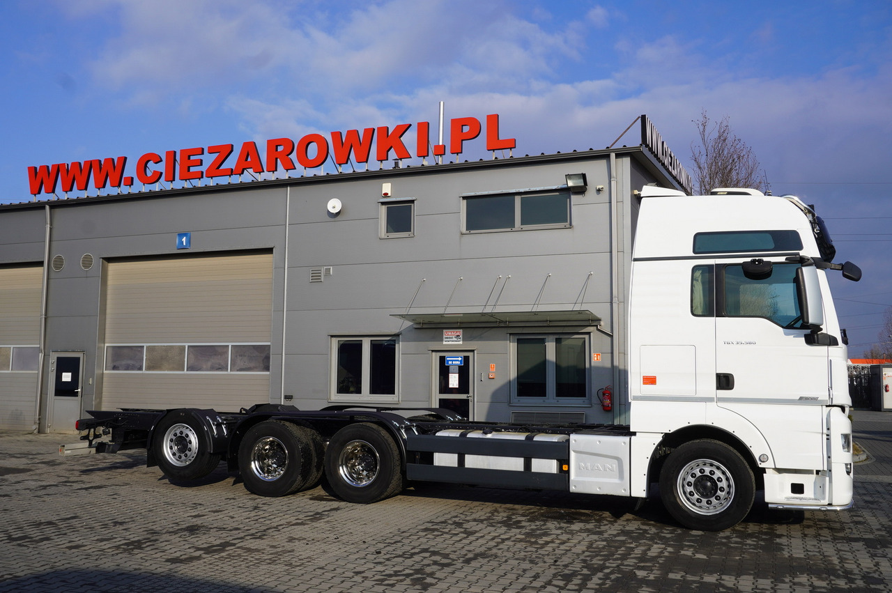 MAN TGX 35.580 E6 8x4/4 - 8.8m chassis frame - شاحنة كرين: صورة 4 MAN TGX 35.580 E6 8x4/4 - 8.8m chassis frame - شاحنة كرين: صورة 4