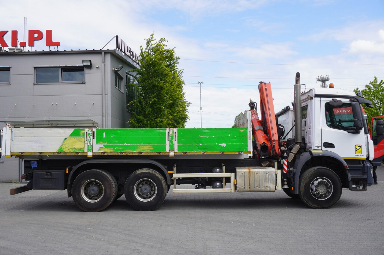 MERCEDES-BENZ AROCS 2633 6x4 / 5.5 T crane FASSI F135 / Tipper 15 EPAL - شاحنات مسطحة, شاحنة كرين: صورة 5 MERCEDES-BENZ AROCS 2633 6x4 / 5.5 T crane FASSI F135 / Tipper 15 EPAL - شاحنات مسطحة, شاحنة كرين: صورة 5