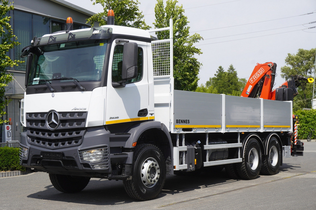 MERCEDES-BENZ AROCS 2636 Flatbed / HDS FASSI F175 7.7 T / 150,000 km - موبايل كرين: صورة 3 MERCEDES-BENZ AROCS 2636 Flatbed / HDS FASSI F175 7.7 T / 150,000 km - موبايل كرين: صورة 3