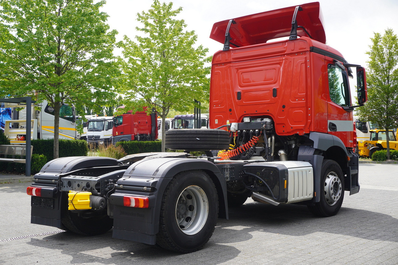 MERCEDES-BENZ Actros 1833 tractor unit / 260 tho. km - وحدة جر: صورة 4 MERCEDES-BENZ Actros 1833 tractor unit / 260 tho. km - وحدة جر: صورة 4