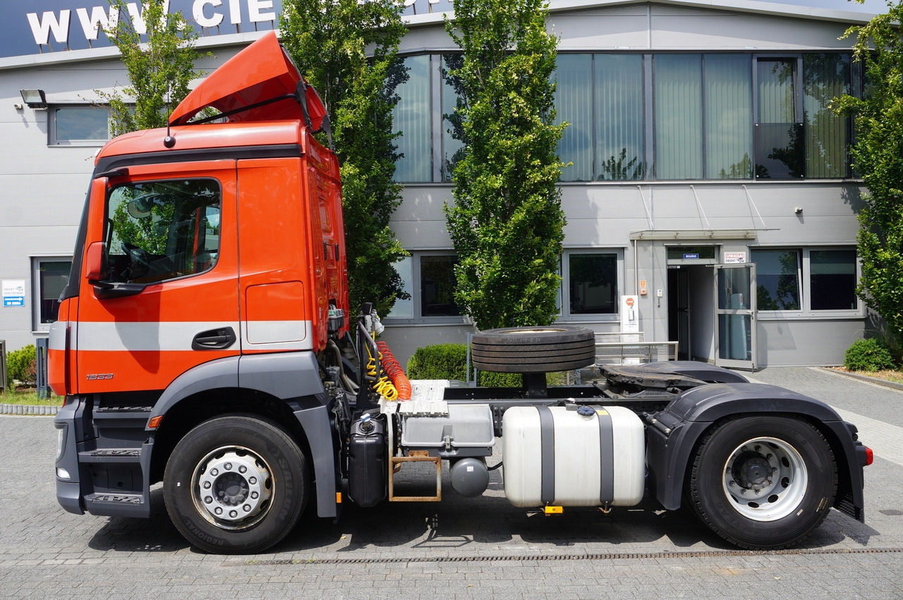 MERCEDES-BENZ Actros 1833 tractor unit / 260 tho. km - وحدة جر: صورة 2 MERCEDES-BENZ Actros 1833 tractor unit / 260 tho. km - وحدة جر: صورة 2