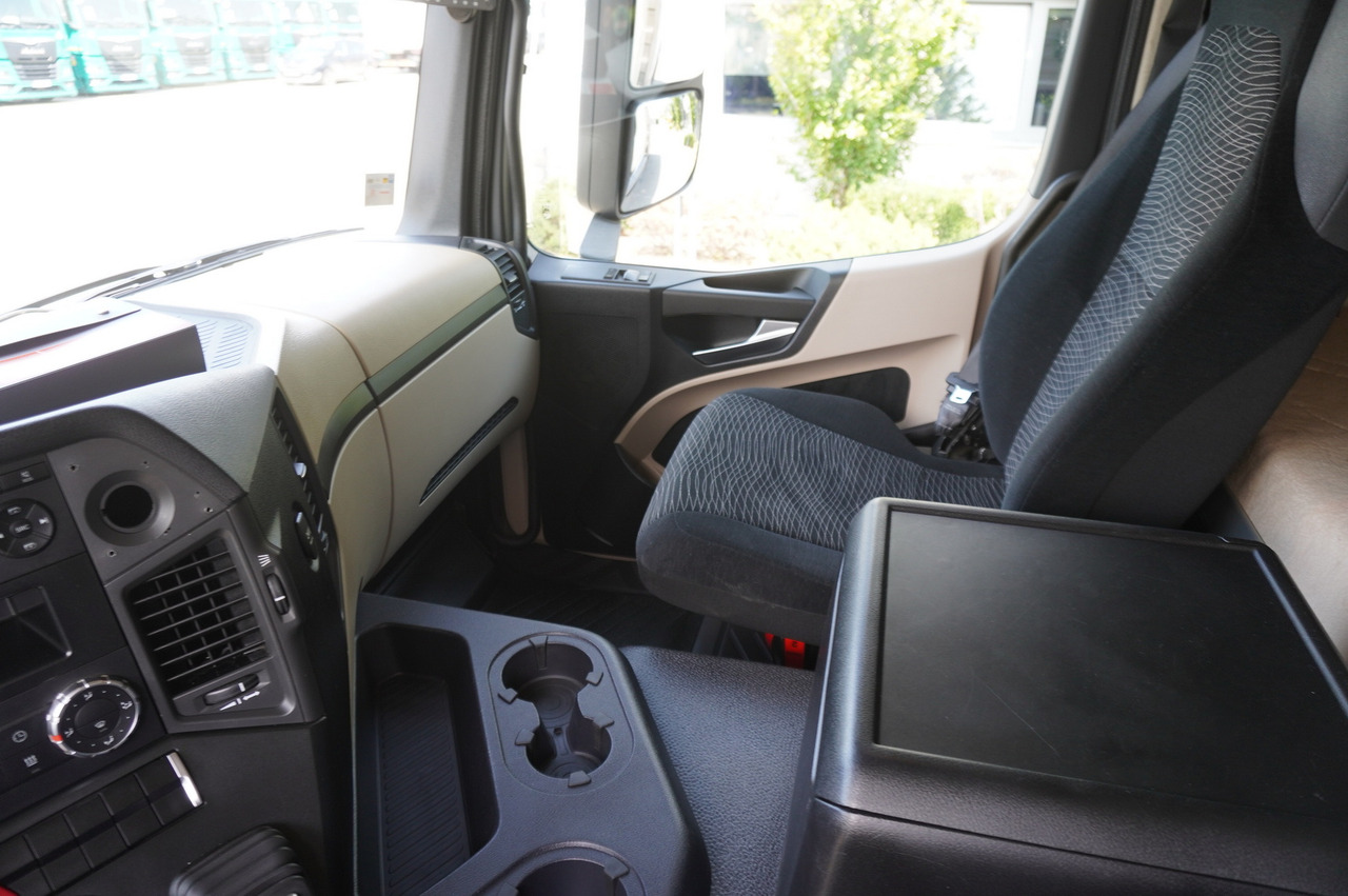 شاحنة قلاب MERCEDES-BENZ Actros 1840 / New 3-side tipper 10 EPAL / Diff. lock / Load cap 10 t [ Copy ]: صورة 21