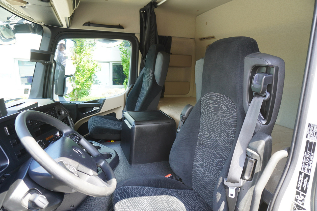 شاحنة قلاب MERCEDES-BENZ Actros 1840 / New 3-side tipper 10 EPAL / Diff. lock / Load cap 10 t [ Copy ]: صورة 19