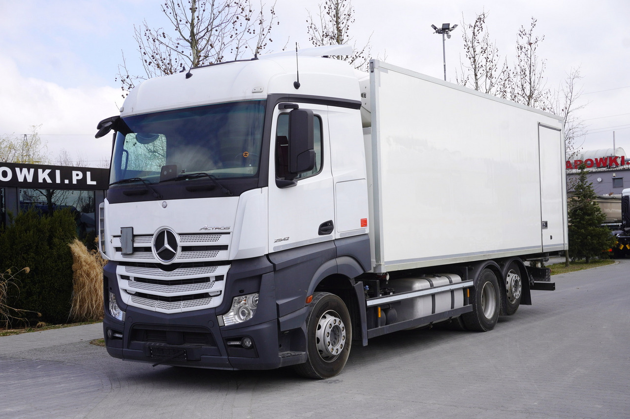 MERCEDES-BENZ Actros 2542 / GIGA cabin / Thermoking 1000R - شاحنة الفريزر: صورة 1 MERCEDES-BENZ Actros 2542 / GIGA cabin / Thermoking 1000R - شاحنة الفريزر: صورة 1
