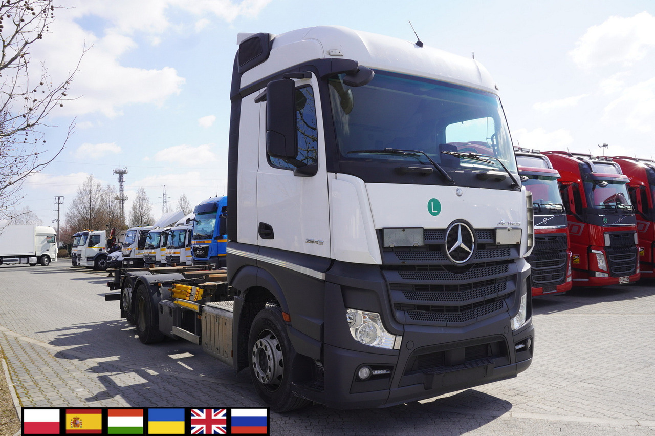 MERCEDES-BENZ Actros 2543 / BDF / Retarder / sleeping cabin - شاحنات الحاويات / جسم علوي قابل للتغيير شاحنة: صورة 1 MERCEDES-BENZ Actros 2543 / BDF / Retarder / sleeping cabin - شاحنات الحاويات / جسم علوي قابل للتغيير شاحنة: صورة 1