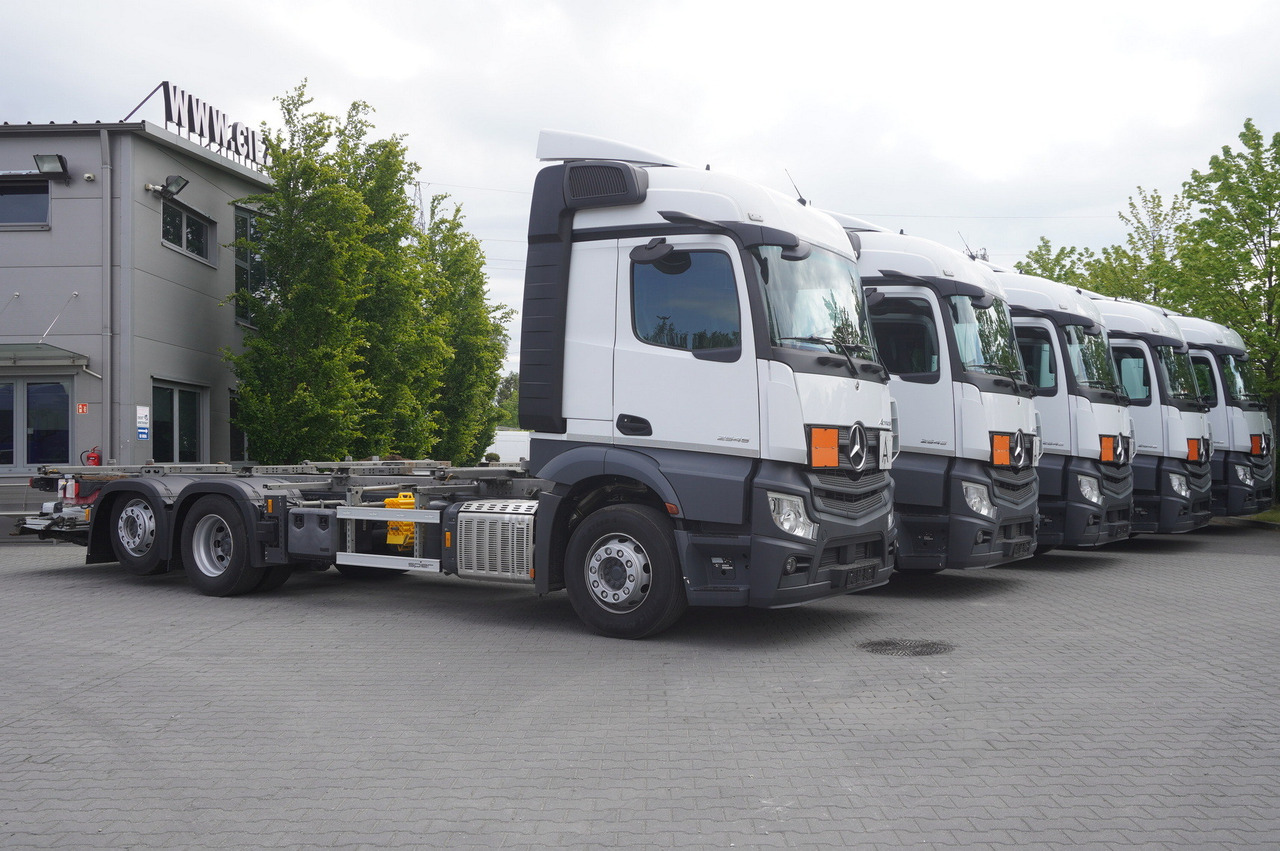 MERCEDES-BENZ Actros 2545 6×2 MP5 / ADR AT / 12 units - شاحنات الحاويات / جسم علوي قابل للتغيير شاحنة: صورة 2 MERCEDES-BENZ Actros 2545 6×2 MP5 / ADR AT / 12 units - شاحنات الحاويات / جسم علوي قابل للتغيير شاحنة: صورة 2
