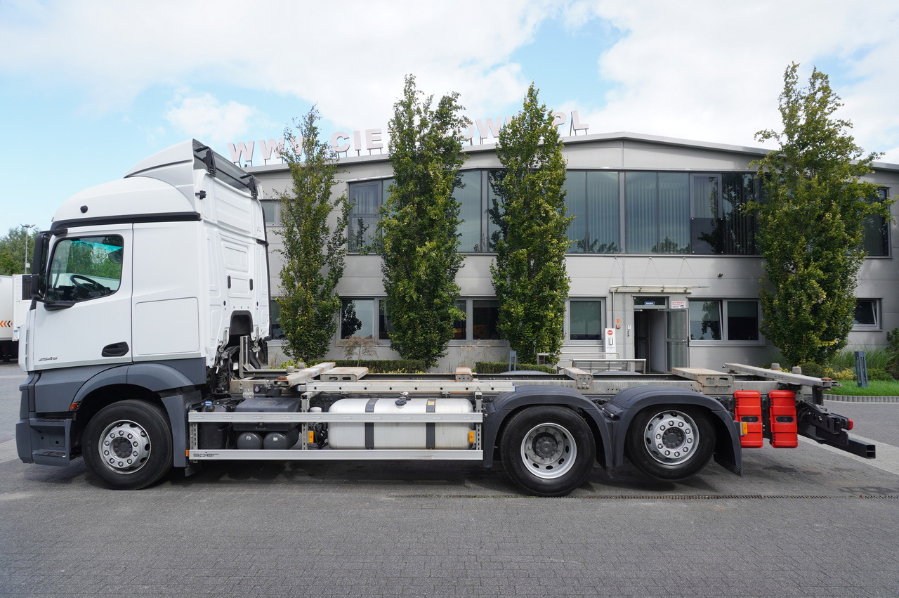 MERCEDES-BENZ Actros 2545 6×2 MP5 / Full ADR / 2 units - شاحنات الحاويات / جسم علوي قابل للتغيير شاحنة: صورة 3 MERCEDES-BENZ Actros 2545 6×2 MP5 / Full ADR / 2 units - شاحنات الحاويات / جسم علوي قابل للتغيير شاحنة: صورة 3