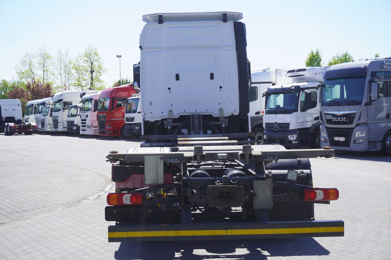 MERCEDES-BENZ Actros 2545 6×2 MP5 / Full ADR / BDF - شاحنات الحاويات / جسم علوي قابل للتغيير شاحنة: صورة 4 MERCEDES-BENZ Actros 2545 6×2 MP5 / Full ADR / BDF - شاحنات الحاويات / جسم علوي قابل للتغيير شاحنة: صورة 4