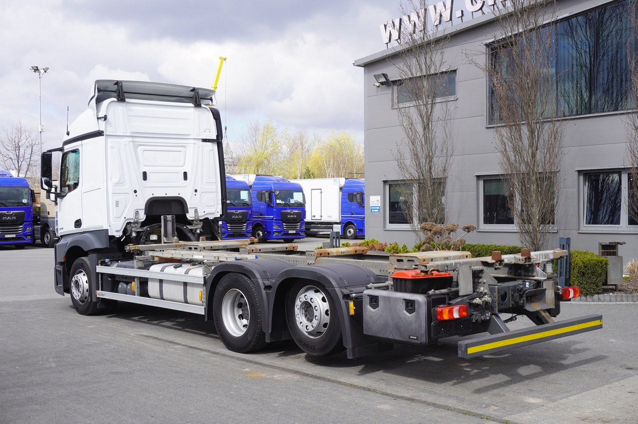 MERCEDES-BENZ Actros 2545 6x2 MP5 / Full ADR / BDF - شاحنات الحاويات / جسم علوي قابل للتغيير شاحنة: صورة 3 MERCEDES-BENZ Actros 2545 6x2 MP5 / Full ADR / BDF - شاحنات الحاويات / جسم علوي قابل للتغيير شاحنة: صورة 3