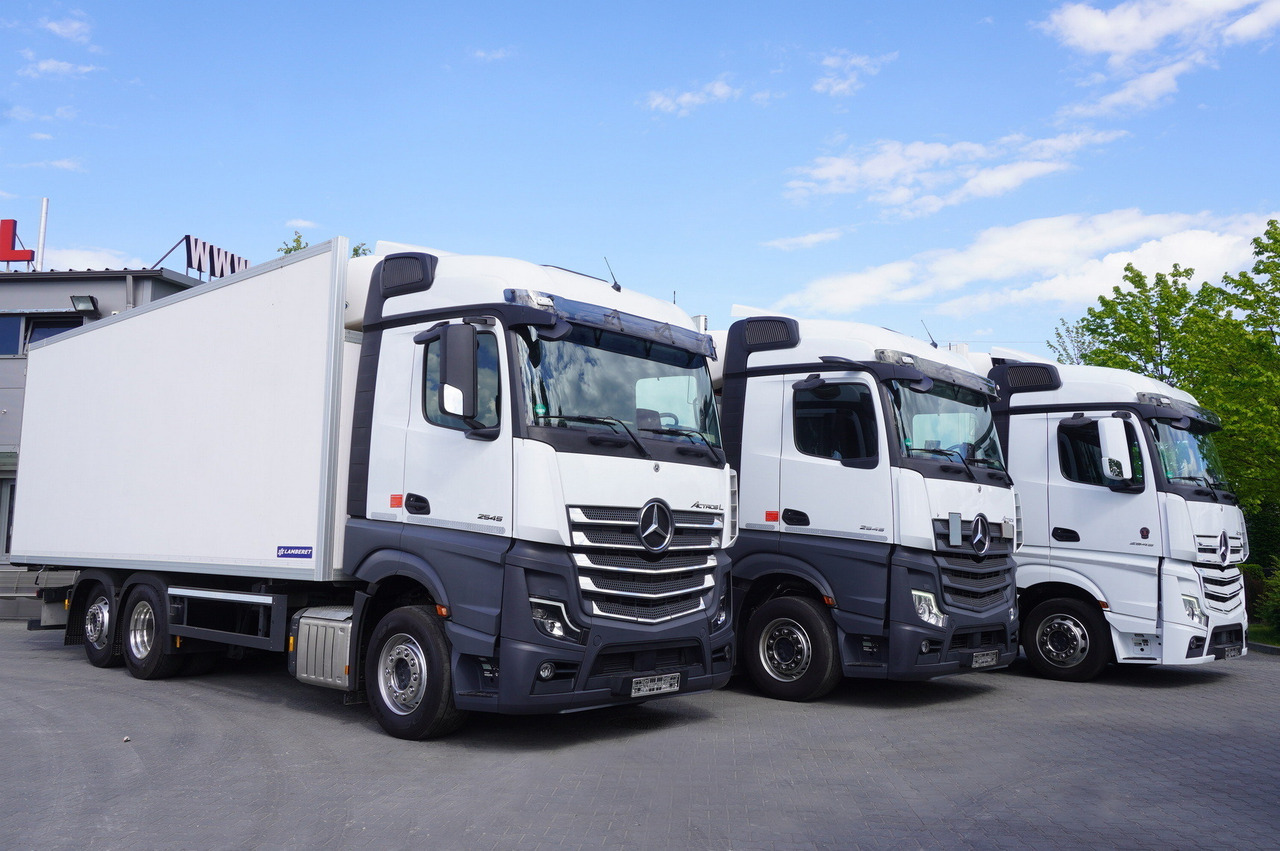 MERCEDES-BENZ Actros 2545 / Lamberet refrigerator / 2022 / 3 units - شاحنة الفريزر: صورة 4 MERCEDES-BENZ Actros 2545 / Lamberet refrigerator / 2022 / 3 units - شاحنة الفريزر: صورة 4