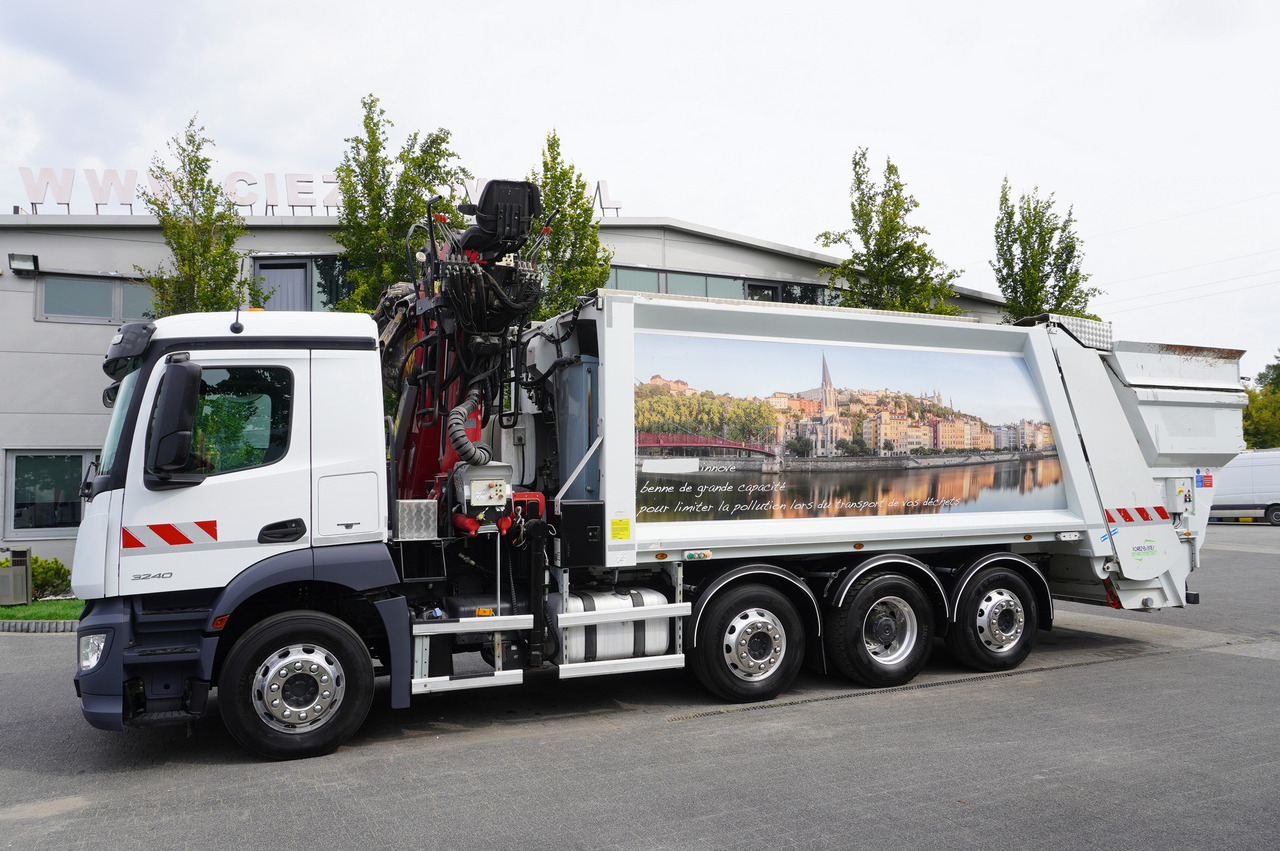 MERCEDES-BENZ Antos 3240 8x2 / Tajfun 5T crane / Farid Industries garbage truck/ 3 steered axles - شاحنة كرين: صورة 4 MERCEDES-BENZ Antos 3240 8x2 / Tajfun 5T crane / Farid Industries garbage truck/ 3 steered axles - شاحنة كرين: صورة 4