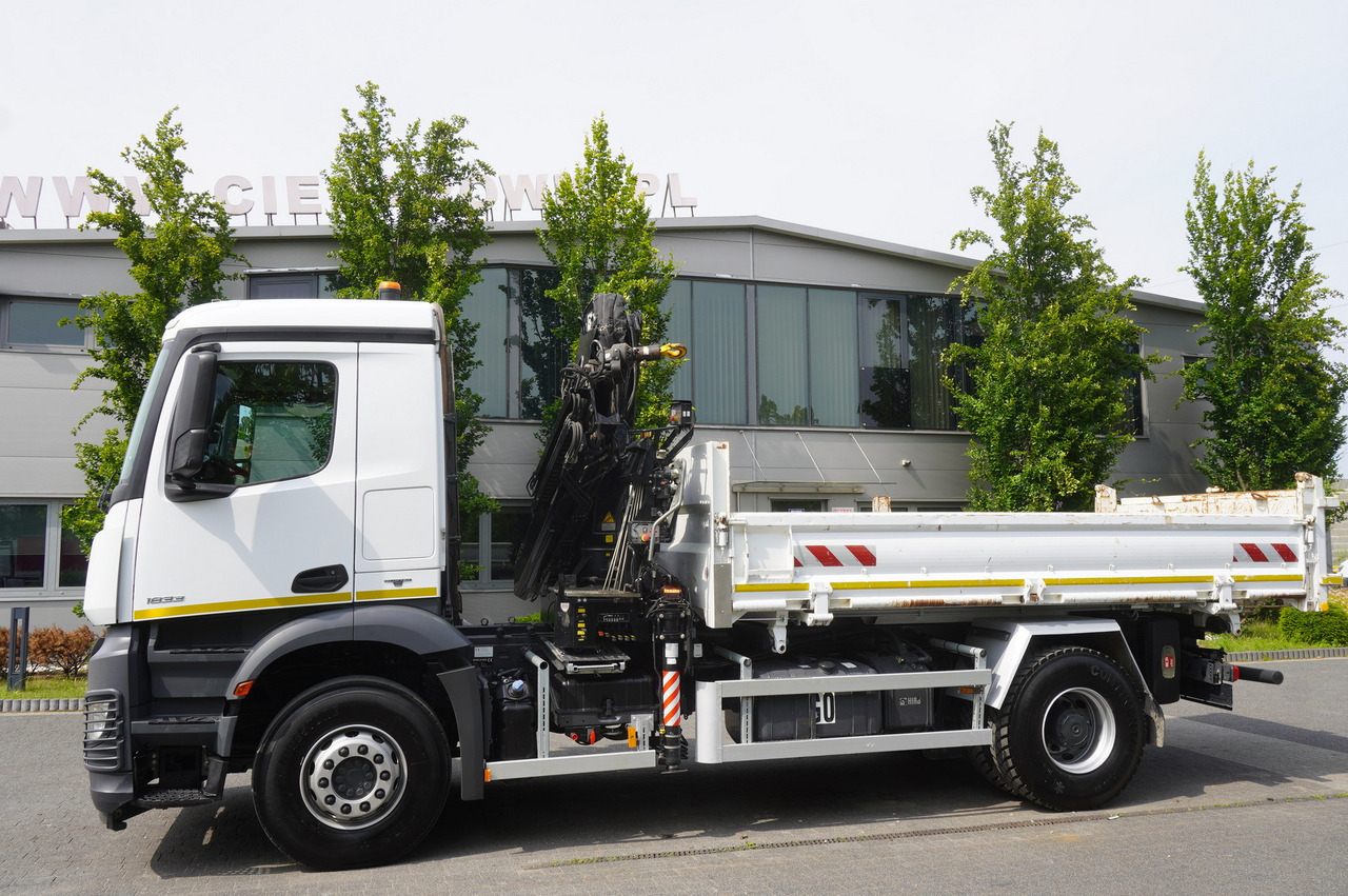 MERCEDES-BENZ Arocs 1833 / 87,000 km!!! / Hds HIAB X-DUO 128 B-2 / three-sided tipper - شاحنة قلاب, شاحنة كرين: صورة 5 MERCEDES-BENZ Arocs 1833 / 87,000 km!!! / Hds HIAB X-DUO 128 B-2 / three-sided tipper - شاحنة قلاب, شاحنة كرين: صورة 5