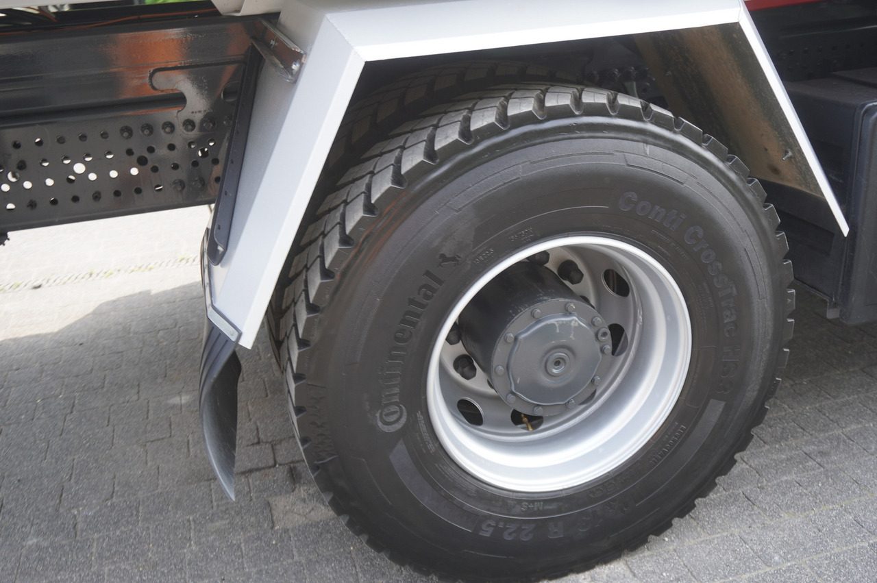 شاحنة قلاب, شاحنة كرين MERCEDES-BENZ Arocs 1833 / 87,000 km!!! / Hds HIAB X-DUO 128 B-2 / three-sided tipper: صورة 20