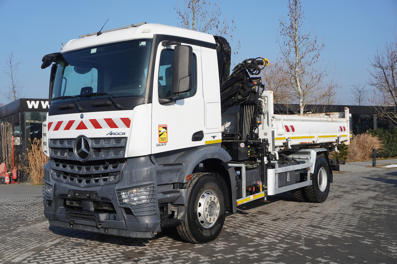 MERCEDES-BENZ Arocs 1833 / 87,000 km!!! / Hds HIAB X-DUO 128 B-2 / three-sided tipper - شاحنة كرين, شاحنة كرين: صورة 3 MERCEDES-BENZ Arocs 1833 / 87,000 km!!! / Hds HIAB X-DUO 128 B-2 / three-sided tipper - شاحنة كرين, شاحنة كرين: صورة 3