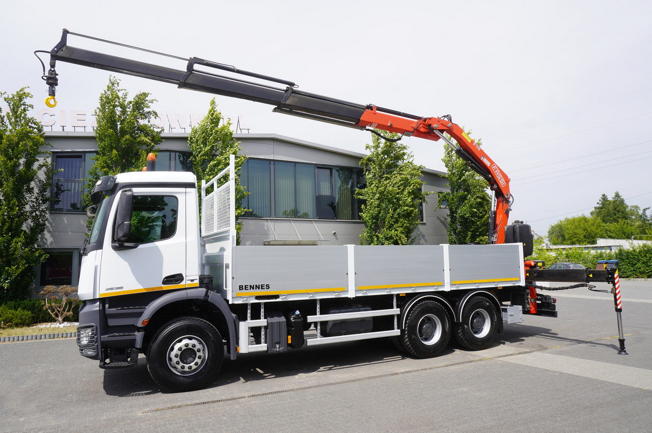 MERCEDES-BENZ Arocs 2633 flatbed truck / Crane FASSI F155A.0.23 / REMOTE CONTROL / 230,000 km - شاحنة كرين: صورة 3 MERCEDES-BENZ Arocs 2633 flatbed truck / Crane FASSI F155A.0.23 / REMOTE CONTROL / 230,000 km - شاحنة كرين: صورة 3