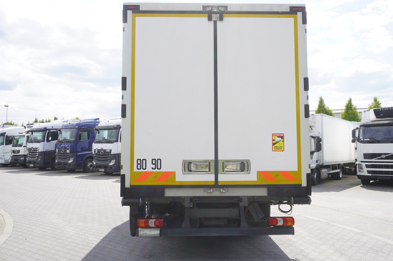 MERCEDES-BENZ Atego 1021 / Lamberet meat hook refrigerator / Carcass elevator 1000 kg / Thermoking T800 R - شاحنة الفريزر, شاحنة كرين: صورة 4 MERCEDES-BENZ Atego 1021 / Lamberet meat hook refrigerator / Carcass elevator 1000 kg / Thermoking T800 R - شاحنة الفريزر, شاحنة كرين: صورة 4