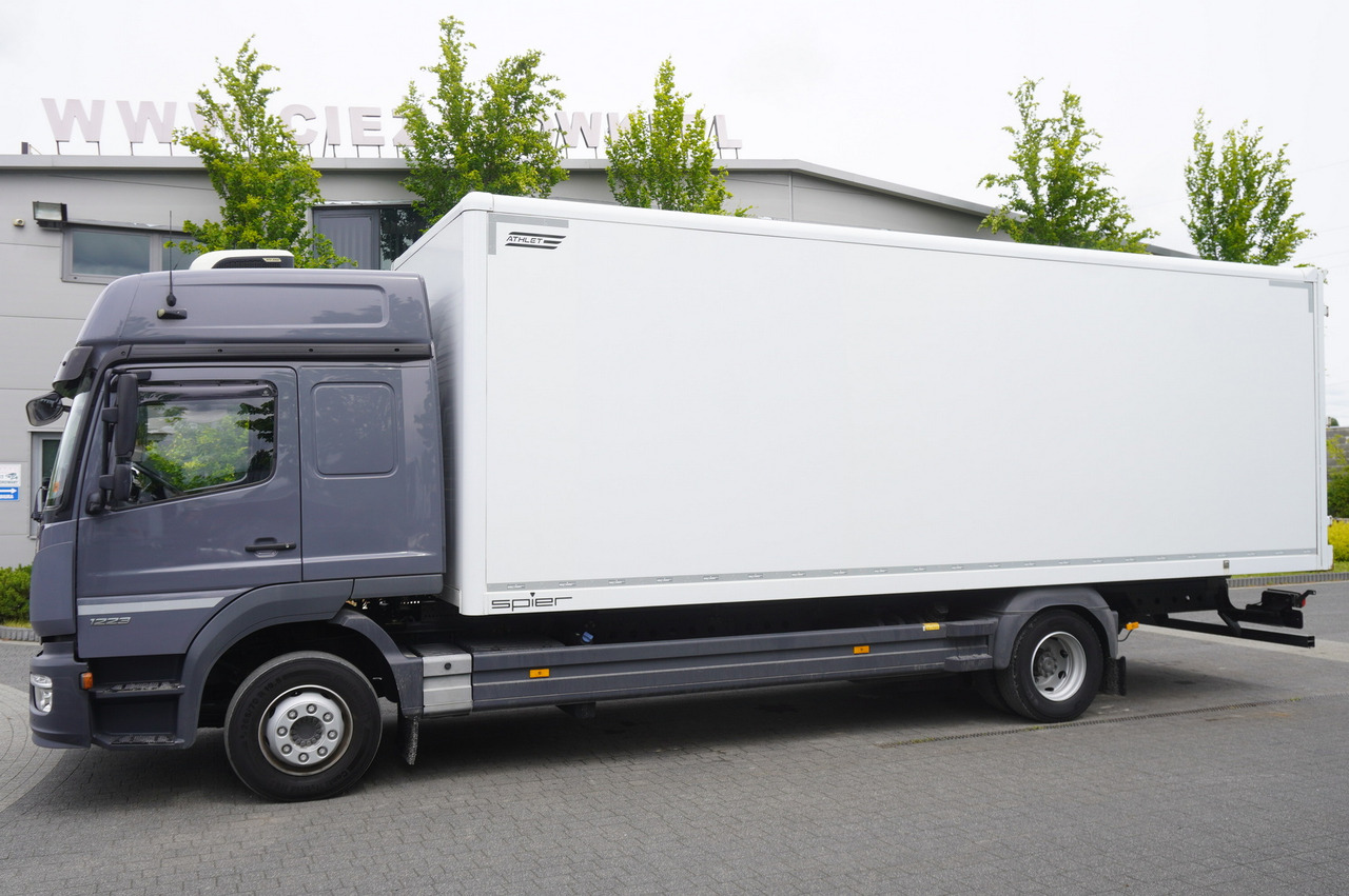 MERCEDES-BENZ Atego 1223 / 18 EPAL box / 2021 / sleeping cab - شاحنة مقفلة: صورة 3 MERCEDES-BENZ Atego 1223 / 18 EPAL box / 2021 / sleeping cab - شاحنة مقفلة: صورة 3
