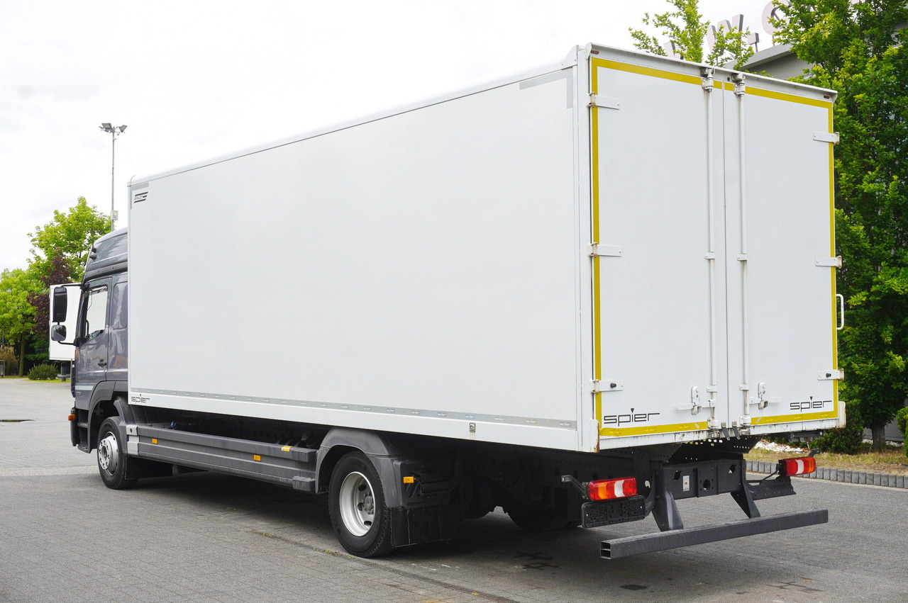 MERCEDES-BENZ Atego 1223 / 18 EPAL box / 2021 / sleeping cab - شاحنة مقفلة: صورة 4 MERCEDES-BENZ Atego 1223 / 18 EPAL box / 2021 / sleeping cab - شاحنة مقفلة: صورة 4