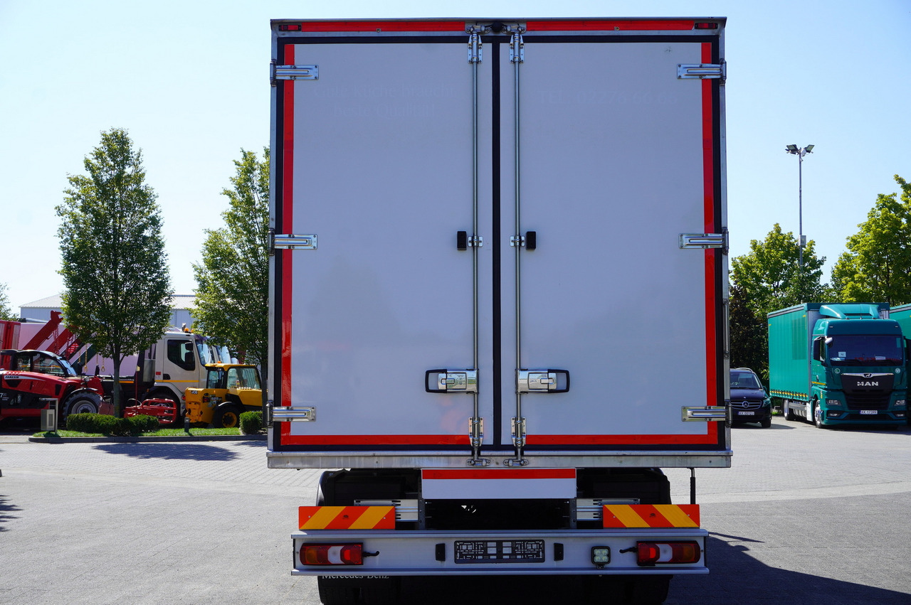 MERCEDES-BENZ Atego 1223 / Bitemperature Refrigerator 12 EPAL / Full ADR / Sleeper cab / 175 tho. km - شاحنة الفريزر: صورة 4 MERCEDES-BENZ Atego 1223 / Bitemperature Refrigerator 12 EPAL / Full ADR / Sleeper cab / 175 tho. km - شاحنة الفريزر: صورة 4
