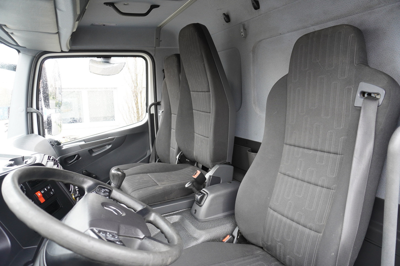 شاحنة مقفلة MERCEDES-BENZ Atego 816 E6 4x2 / container / 15 pallets: صورة 6