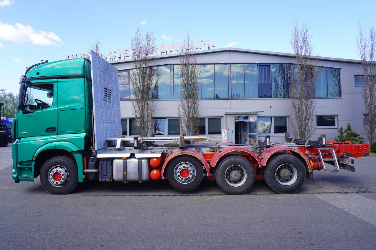 Mercedes-Benz Arocs 3563 8 × 4 / 630 HP / steered axle / Logging superstructure - شاحنة كرين: صورة 4 Mercedes-Benz Arocs 3563 8 × 4 / 630 HP / steered axle / Logging superstructure - شاحنة كرين: صورة 4