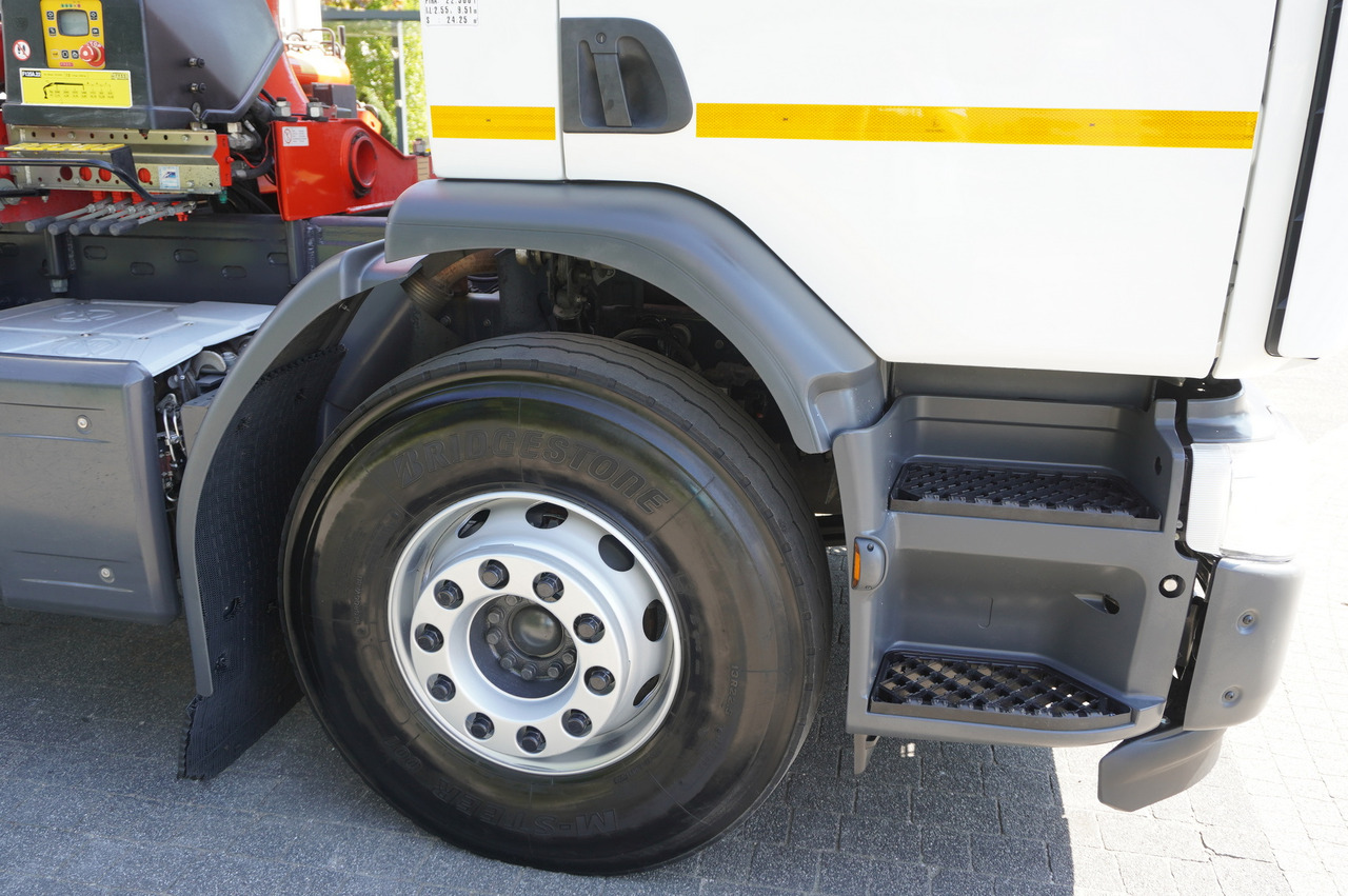 شاحنات مسطحة, شاحنة كرين RENAULT C280 DTI 8 / FASSI crane 5.6 T / range 8 m / Flatbed 15 EPAL: صورة 11 شاحنات مسطحة, شاحنة كرين RENAULT C280 DTI 8 / FASSI crane 5.6 T / range 8 m / Flatbed 15 EPAL: صورة 11