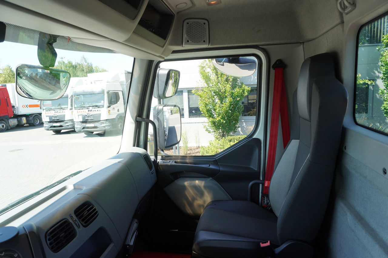 شاحنات مسطحة, شاحنة كرين RENAULT C280 DTI 8 / FASSI crane 5.6 T / range 8 m / Flatbed 15 EPAL: صورة 20 شاحنات مسطحة, شاحنة كرين RENAULT C280 DTI 8 / FASSI crane 5.6 T / range 8 m / Flatbed 15 EPAL: صورة 20