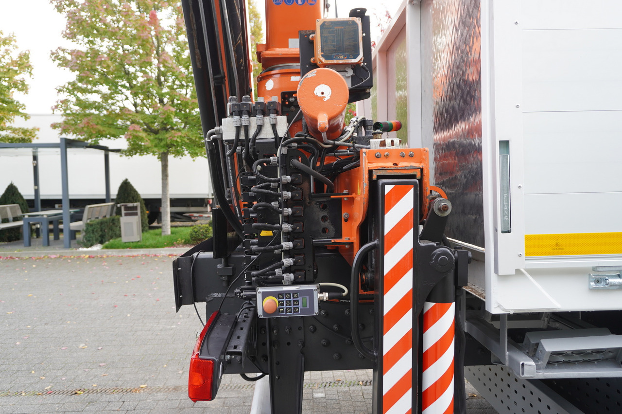 شاحنات مسطحة, شاحنة كرين RENAULT C380 Comfort 6x4 / Atlas 172.3E crane / Range 12.3 m / capacity 6.1 t / Flatbed 17 EPAL: صورة 11