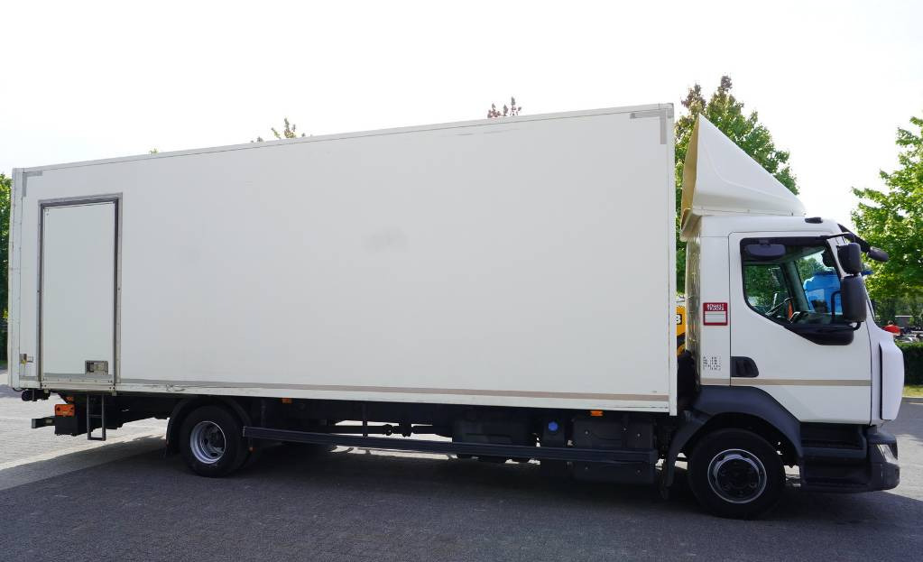 RENAULT D12 E6 / Container 18 pallets / tail lift - شاحنة مقفلة: صورة 3 RENAULT D12 E6 / Container 18 pallets / tail lift - شاحنة مقفلة: صورة 3