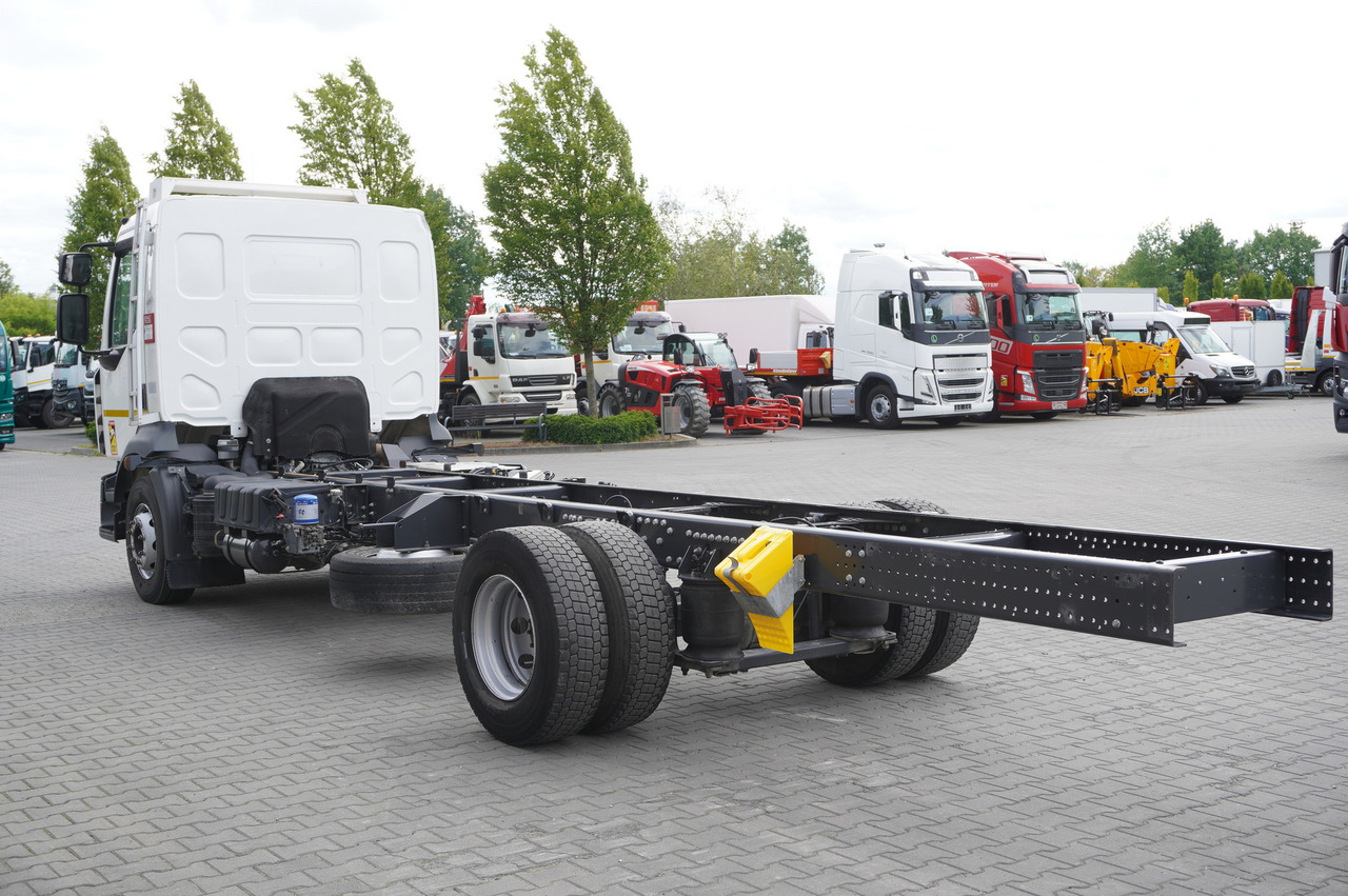 RENAULT D16 / Chassis 7.1 m / Differential lock - شاحنة هيكل كابينة: صورة 5 RENAULT D16 / Chassis 7.1 m / Differential lock - شاحنة هيكل كابينة: صورة 5