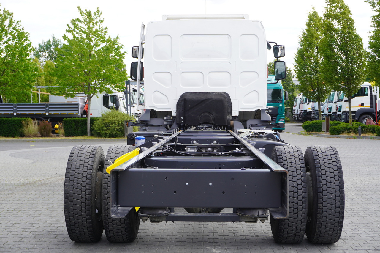 RENAULT D16 / Chassis 7.1 m / Differential lock - شاحنة هيكل كابينة: صورة 4 RENAULT D16 / Chassis 7.1 m / Differential lock - شاحنة هيكل كابينة: صورة 4